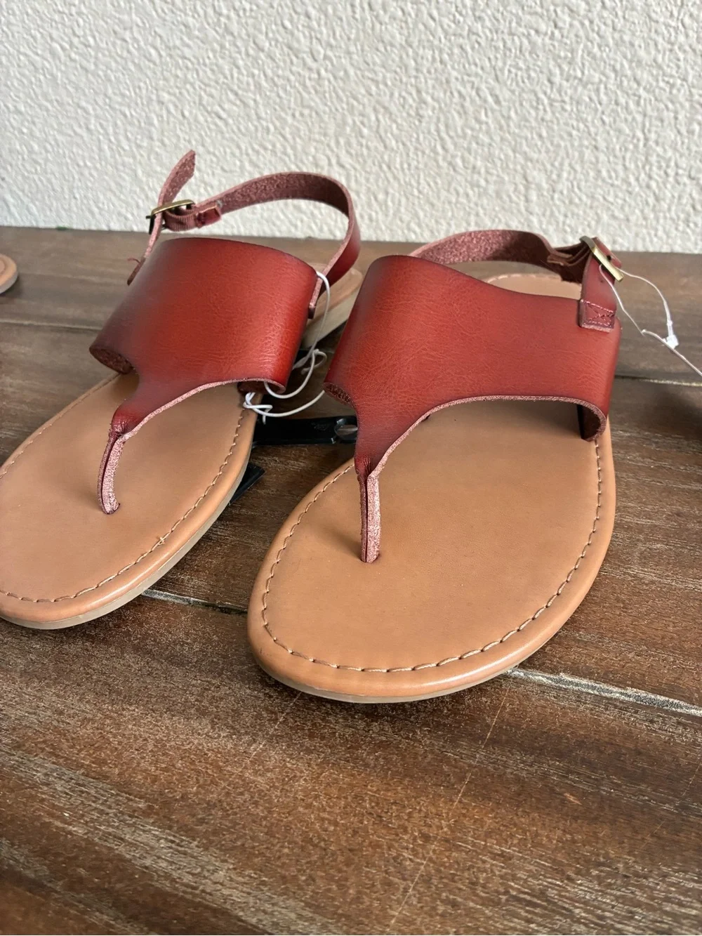 Sonoma Women's Rust Brown Thong Sandals